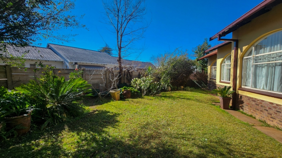 4 Bedroom Property for Sale in Wilkoppies North West